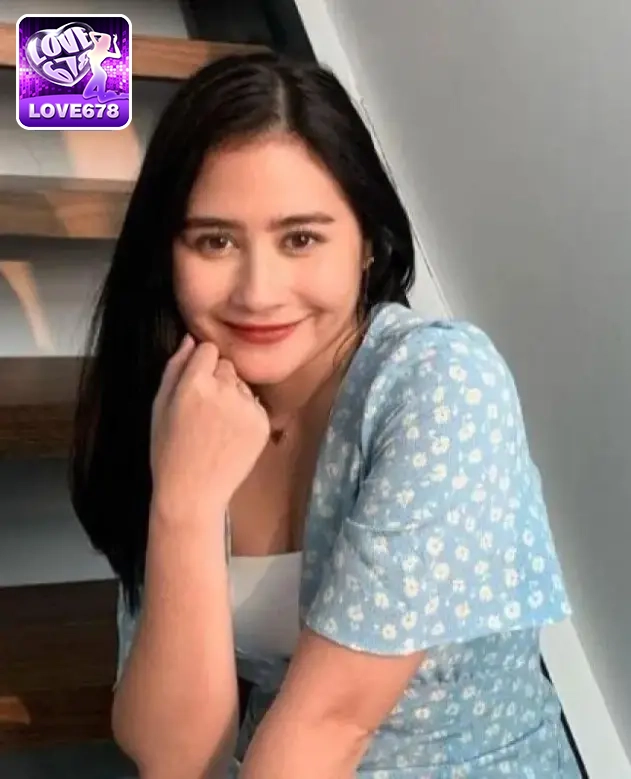 Prilly Latuconsina-alexistogel